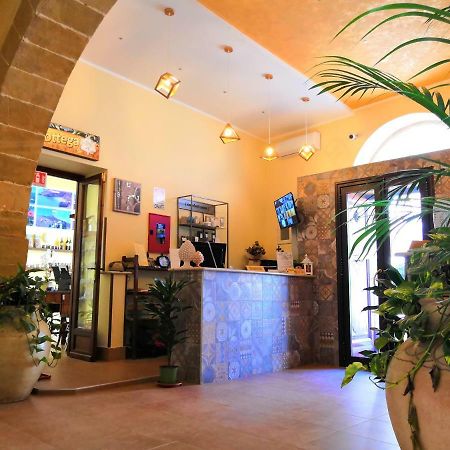 Fratelli Clemente Spa And Hotel Castelvetrano ภายนอก รูปภาพ